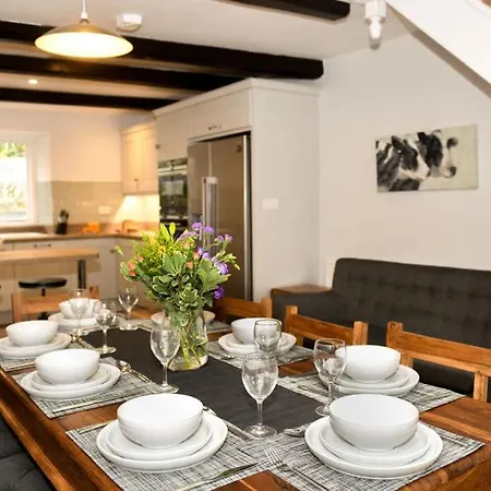 Sawmill Cottage, Water Semesterbostad *