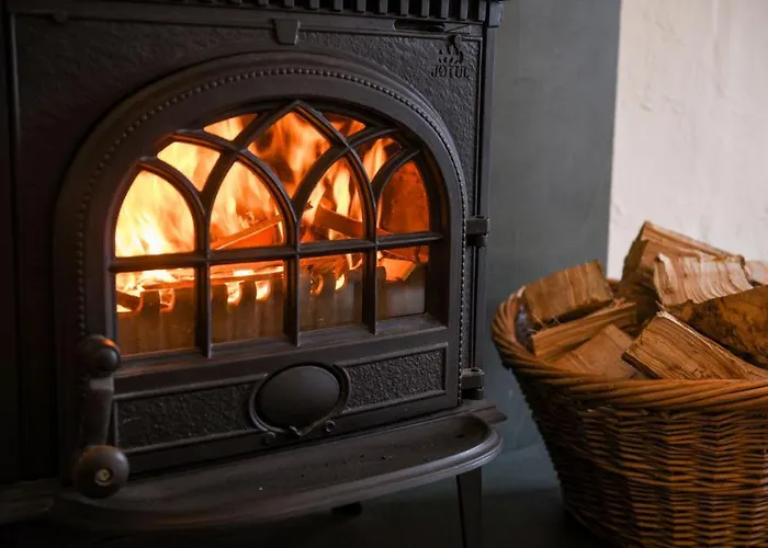 Sawmill Cottage, Water بيت للعطل *