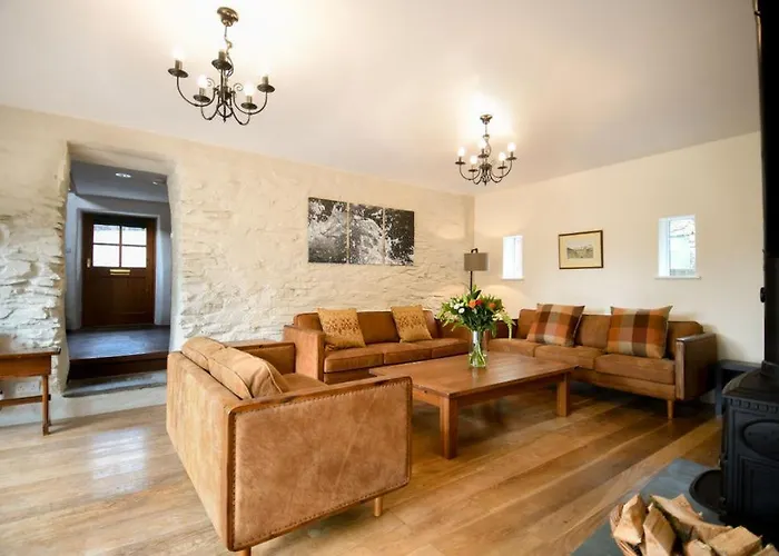 بيت للعطل Sawmill Cottage, Water