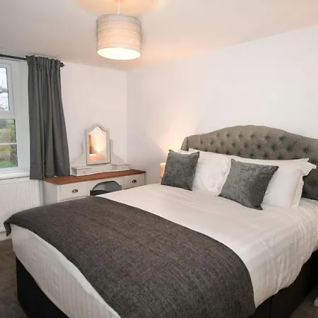 Vakantiehuis Sawmill Cottage, Water